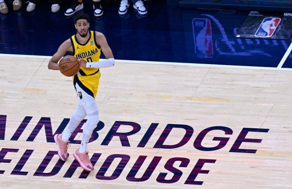 Windhorst：虽然哈利没赢总总决赛  &还面临漫长复健    期 但他赢得尊重