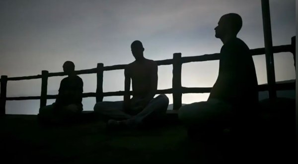 山巅打坐悟道🧘文班亚马少林寺修行沉淀 十日三登嵩山顶峰