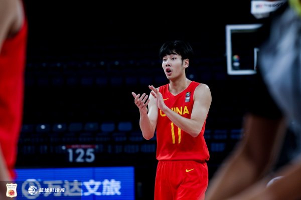 媒体人：张博源的实力早就有目共睹 就读的高中有超强人脉&曝光度
