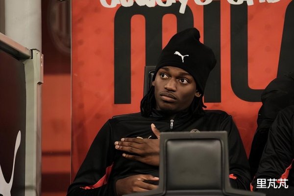 米兰队医必须“背锅”! 10号主力伤缺至今, 竟是因为医疗检测错误