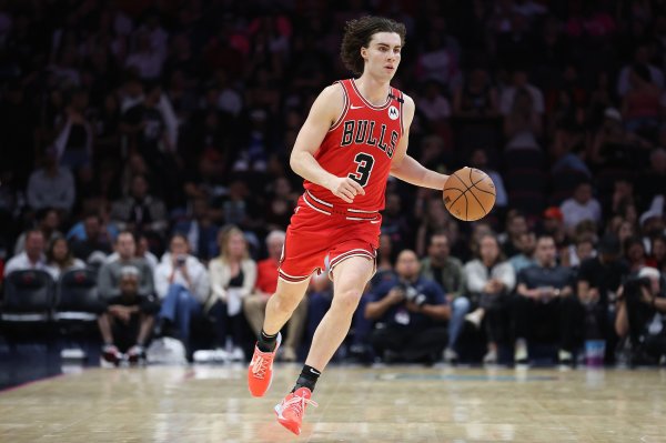 手感一般依旧全能！吉迪半场4中1拿到3分3板5助3断