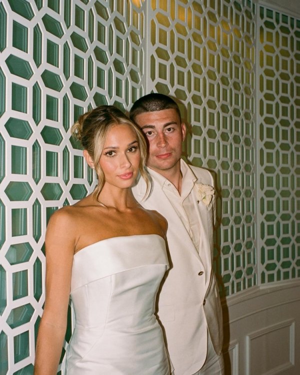 普理查德：经常有人和我打招呼 但其实他们都是我老婆的粉丝