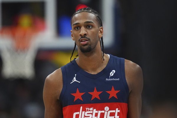 什么水平？BBR预测萨尔新赛季场均30分钟数据：14.8分7.3板1.7帽