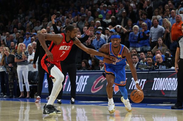 近10年的揭幕战战果如何？老詹球队成常客 两场延长赛  鏖战